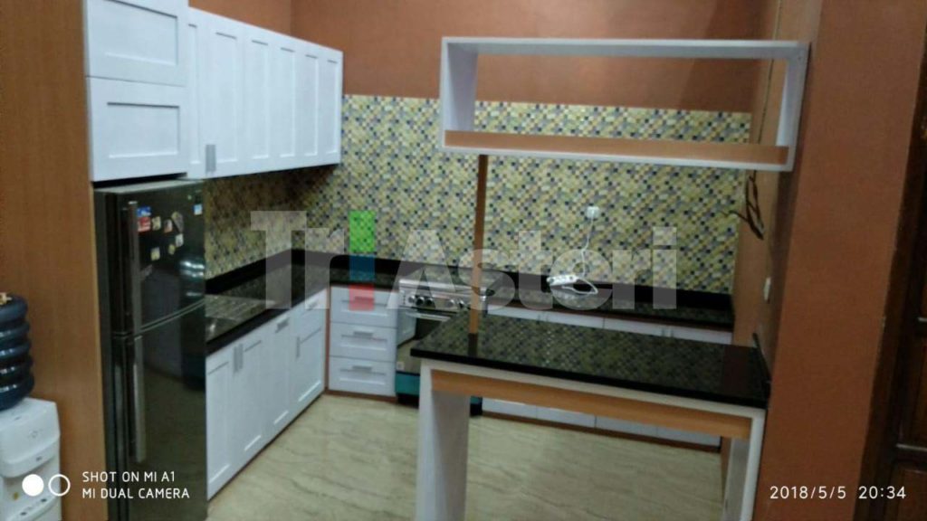 jasa interior custom furniture kitchen set